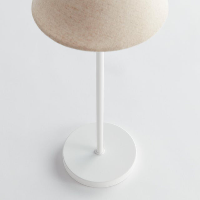Kenneth Ludwig Chicago Alluna Cordless Led Lamp 14" - Ecru Linen Shade/White Base For Sale - Image 4 of 10