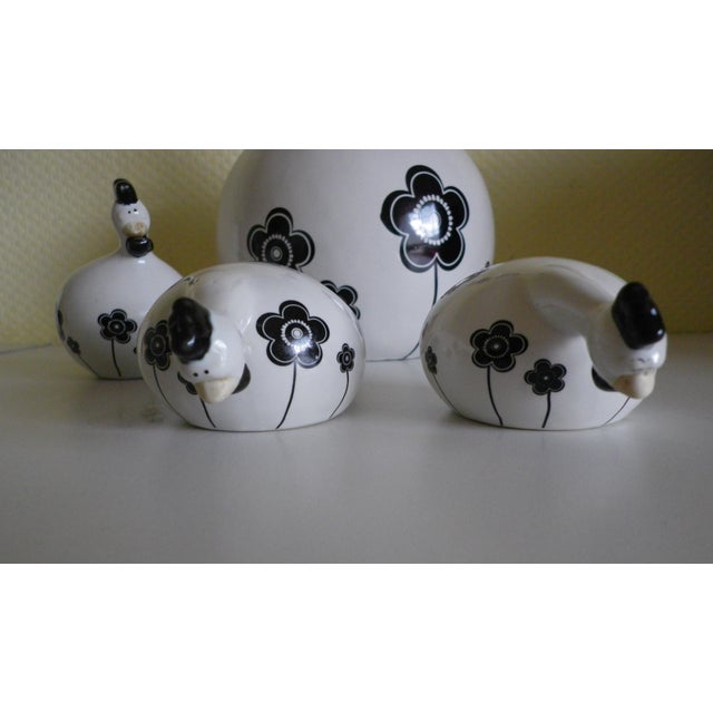 Scandinavian Style Minimalist Ceramic Hen and Chicks, 2000s, Set of 4 For Sale - Image 4 of 13