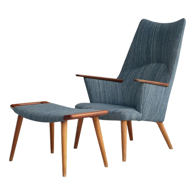 Set of Vintage Mama Bear Lounge Chair and Ottoman in Oak and Teak by Hans J. Wegner for A.P. Stolen, 1950s For Sale