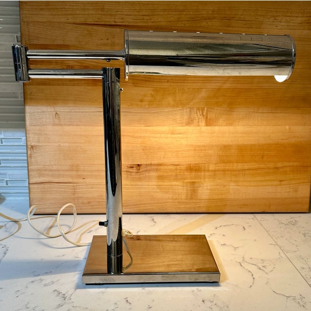 Vintage Mid Century Modern Walter Von NESSEN Swing-Arm Desk Lamp 62 Designer signed Bronx NY label intact Mint Condition...