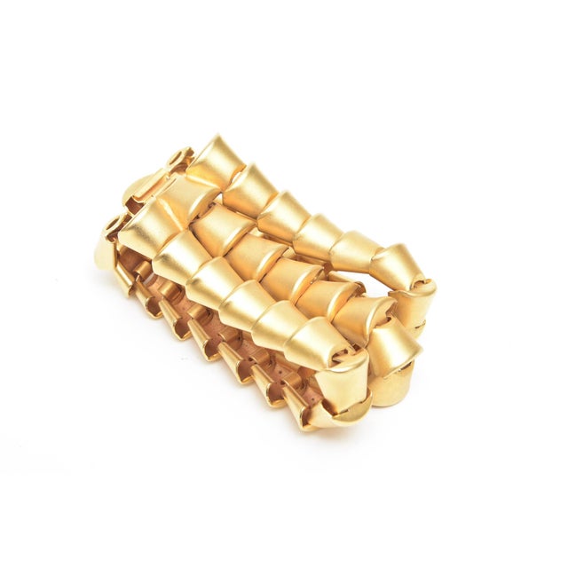 Vintage Sculptural Gold Plated 3 Row Cuff Bracelet by Marcy Feld, 1980's For Sale In Miami - Image 6 of 10