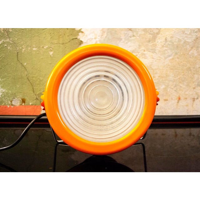 1960s Schuko Table Lamp by Achille & Pier Giacomo Castiglioni for Flos, 1966 For Sale - Image 5 of 7