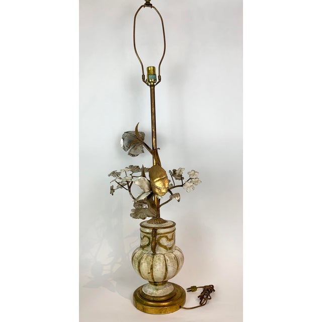 Mid-Century Modern Gilt Lamp With 3-Dimensional Over-Scale Metal Flowers For Sale - Image 3 of 13