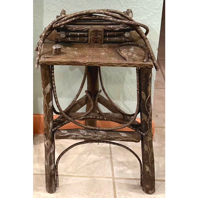 Antique 19th Century Adirondack Bentwood Twig Table With Tramp Art Log Cabin Box. For Sale - Image 4 of 11