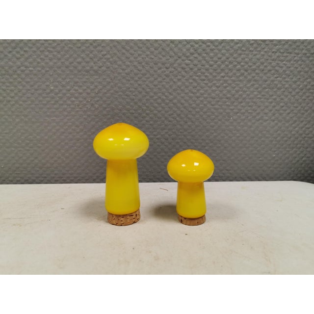 Palet Mushroom-Shaped Salt and Pepper Shakers by Michael Bang for Holmegaard, 1960s, Set of 2 For Sale - Image 10 of 13