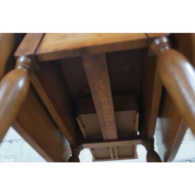 Mid 20th Century Diminutive Mid Century Whitney Early American Style Maple Drop Leaf Side Table For Sale - Image 10 of 12