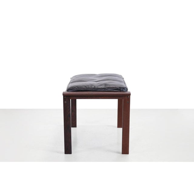 Mid-Century Modern Vintage Ottoman in Wenge Wood with Black Leather Cushion, 1960 For Sale - Image 3 of 6