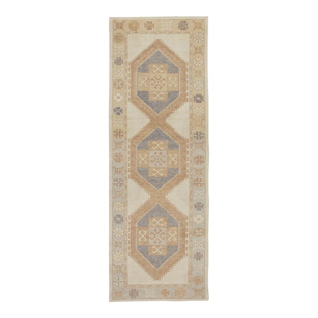 Tan & Gray Handwoven Turkish Oushak Rug 4'2" X 12'1" For Sale