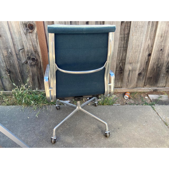1970s Vintage Herman Miller Aluminum Soft Pad Eames Rolling Office