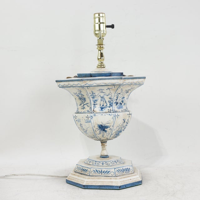 Pair of Vintage Hand-Painted Dutch Blue and White Tile-Style Metal Table Lamp - Octagonal Urn With Pastoral Scenes For Sale In New York - Image 6 of 16