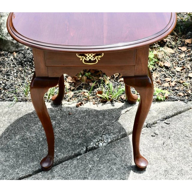 Knob Creek Cherry Oval End Table Vintage Queen Anne Side Drawer 1980s Accent For Sale - Image 9 of 14