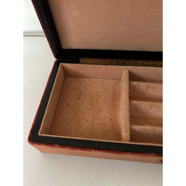 Antique Velvet Vanity Jewelry Box Made in Italy For Sale In New York - Image 6 of 9