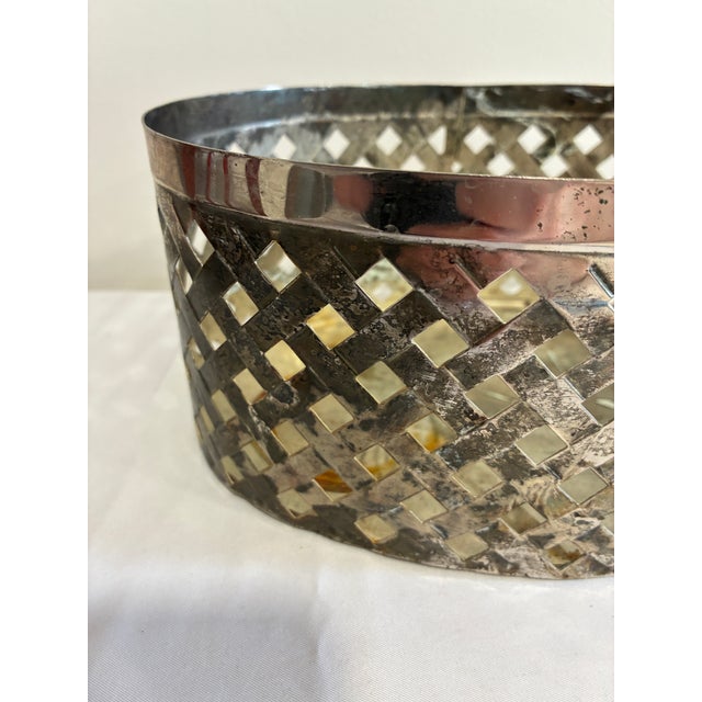 International Silver Vintage International Silver Pierced Silverplate Oval Basket For Sale - Image 4 of 10