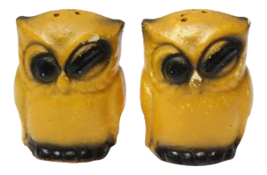 Mid-Century Set of Yellow and Black Chalkware Salt and Pepper Shakers