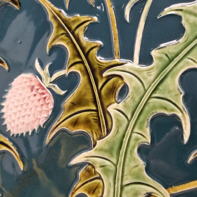Ceramic Art Nouveau Majolica Wall Plate, 1890s For Sale - Image 7 of 10