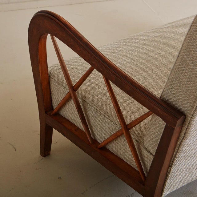 Brown Maple Settee in the Style of Paolo Buffa, Italy 20th Century For Sale - Image 8 of 12