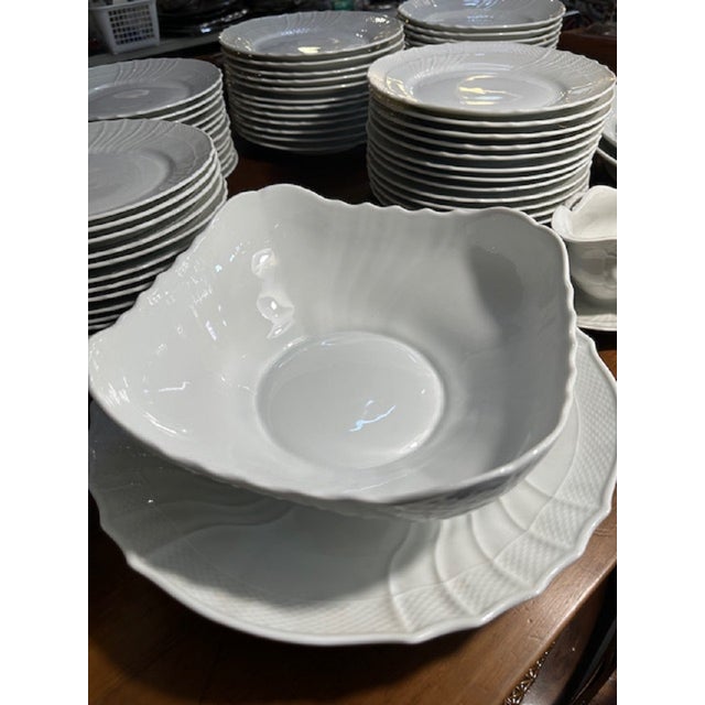 1930s Vecchio Ginori Dinnerware Service by Richard Ginori, 1930s, Set of 68 For Sale - Image 5 of 17