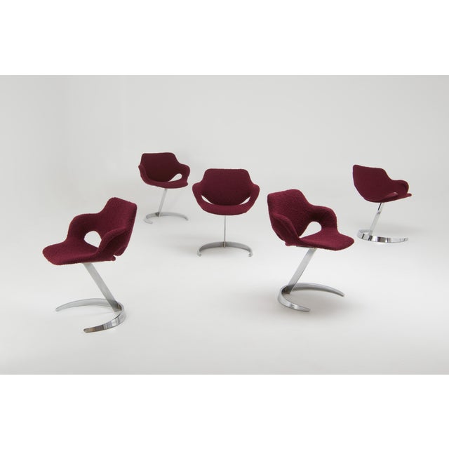 Boris Tabacoff dining set manufactured by Mobilier Modulaire Moderne (MMM), France, 1971. This suite includes five chairs...
