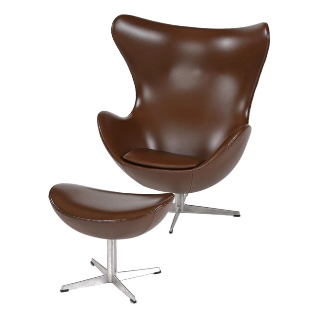 1974 Brown Leather Arne Jacobsen Fritz Hansen Egg Chair & Ottoman For Sale