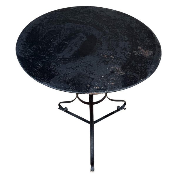 Magnificent Napoleon III wrought iron pedestal table painted black