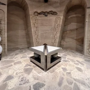 Karl Springer-Taller Maria Teresa Méndez Goatskin Geometric Corner Tables Post-Modern