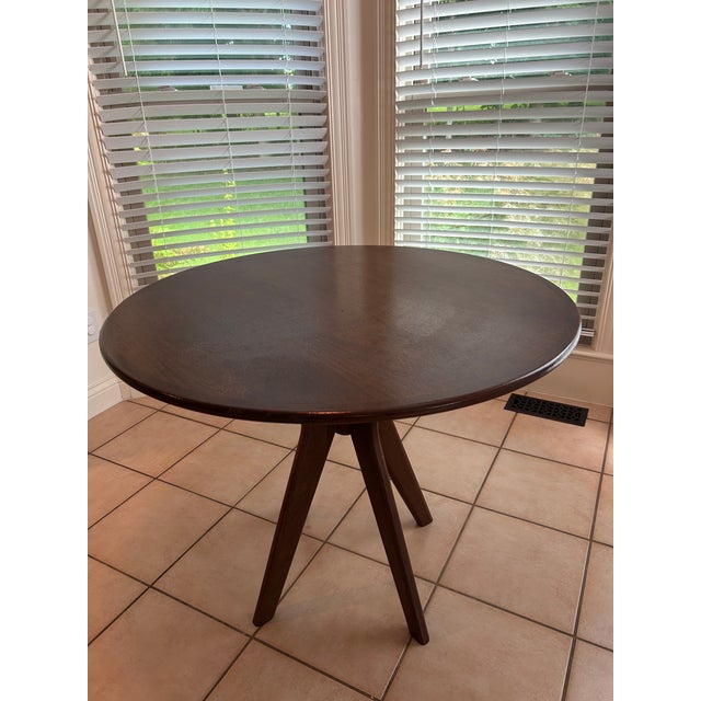 Wood Saccaro Vitrúvio Round Dining Table in Louro-Freijó Wood For Sale - Image 7 of 13
