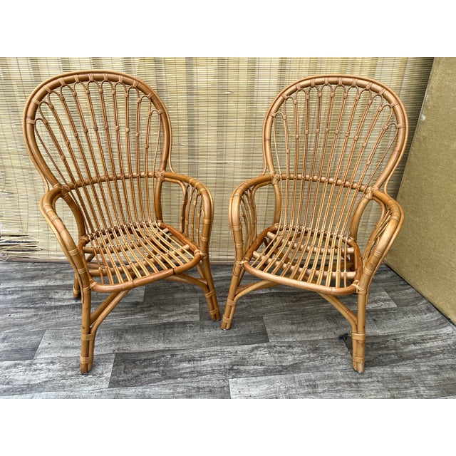 A Pair of Rattan Fan Back Lounge Chairs in the Franco Albini's Style. Circa 1980s For Sale In Miami - Image 6 of 18