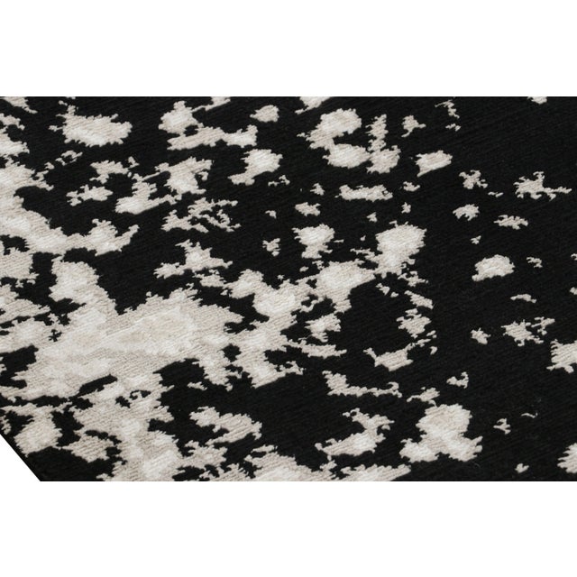 Abstract Rug & Kilim’s Abstract Rug in Black With White Painterly Patterns – “Milky Way” For Sale - Image 3 of 8