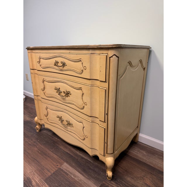 Vintage Sherwood Solid Cherry French Provincial Chest – 3 Drawer For Sale - Image 4 of 6