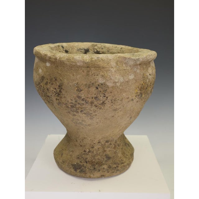 Early 18th Century Primitive Hand-Carved York Stone Garden Planter by Unknown for Unknown, 1750 For Sale - Image 9 of 14