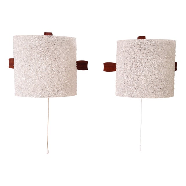 Scandinavian Wall Sconces in Teak and Granular Plastic Resin, 1960s, Set of 2 For Sale