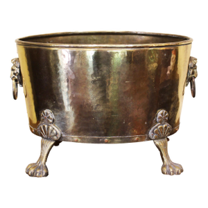 Circa 1880 English Oval Brass Jardiniere