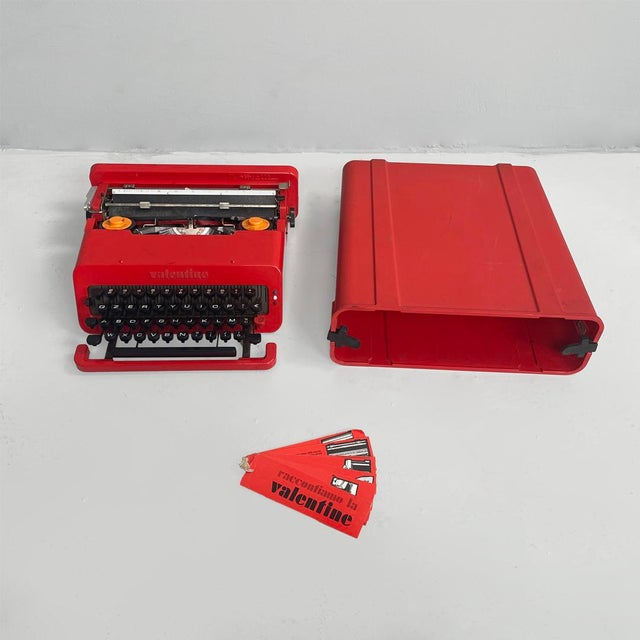 Italian Modern Typewriter by Ettore Sottsass for Olivetti, 1970s For Sale - Image 17 of 17