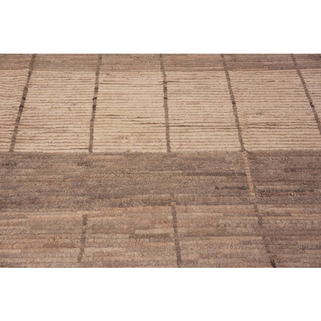 Brown Nazmiyal Collection Contemporary Area Area Rug For Sale - Image 8 of 9