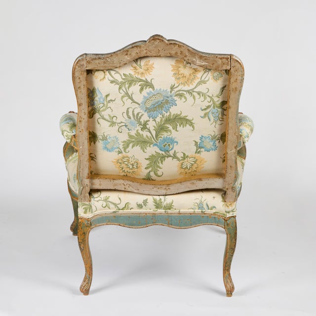 Off-white 18th Century Painted French Armchair in Coraggio Fabric For Sale - Image 8 of 10