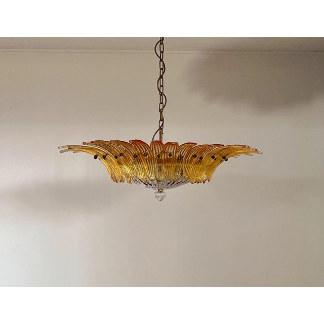 Perfect condition and fully working. The structure presents signs due to the passage of time. Up to 250V (Europe/UK...