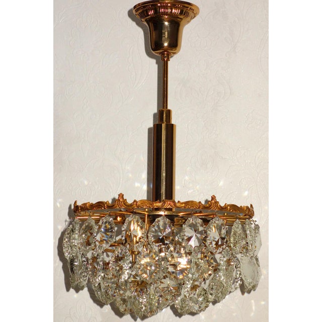 Mid-Century Modern Brass and Crystal Pendant Light from Bakalowits & Söhne, 1960s For Sale - Image 3 of 10