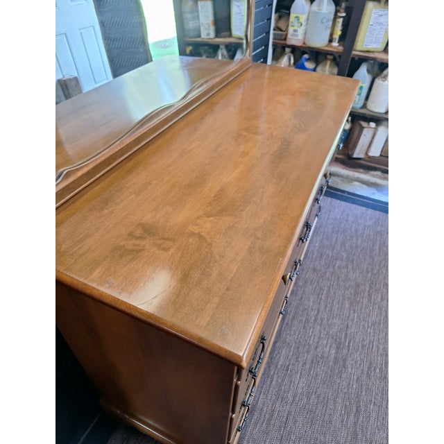 1970s 1970s Baumritter Ethan Allen Maple 9 Drawer Dresser With Matching Mirror For Sale - Image 5 of 12