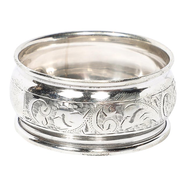 Antique Sterling Silver Napkin Ring With Engraved Detailing & English Hallmarks For Sale