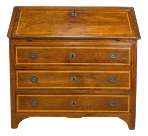 Italian 18th Century Walnut Slant-Front Secretaire with Ash Inlay and Marquetry