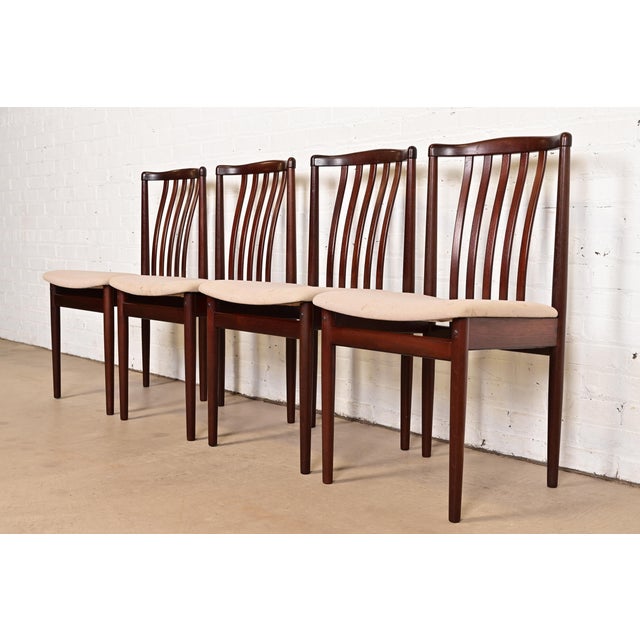 Mid-Century Modern Danish Modern Sculpted Solid Rosewood Dining Chairs by Vamdrup Stolefabrik, Set of Four For Sale - Image 3 of 11