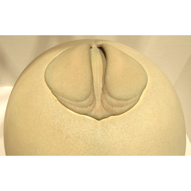 Large and Rare Porcelain Lidded Vessel / Pot Signed Wayne Fischer Circa 1980s For Sale In Miami - Image 6 of 17