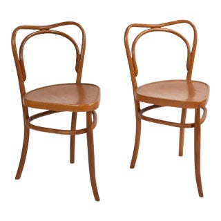 Vintage Pair of Petite Three Legged Bentwood Side Chairs For Sale