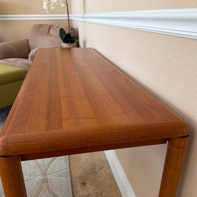 1970s Danish Modern Teak Console Table by Sannemanns Møbelfabrik For Sale - Image 12 of 12