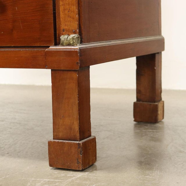Restoration Chest of Drawers in Walnut For Sale - Image 6 of 11