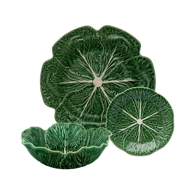 Green Bordallo Pinheiro Cabbage 12-Piece Dinnerware Set with Pasta Bowls in Green, Service for Four For Sale - Image 8 of 8