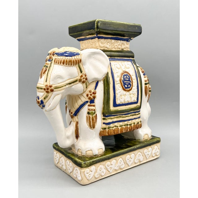 Chinoiserie Vintage Ceramic Elephant Plant Stand – Chinoiserie / Hollywood Regency / Asian Inspired For Sale - Image 3 of 12