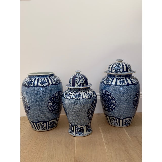 Chinese Set of 3 Large Blue & White Jars From Barclay Butera For Sale - Image 3 of 7