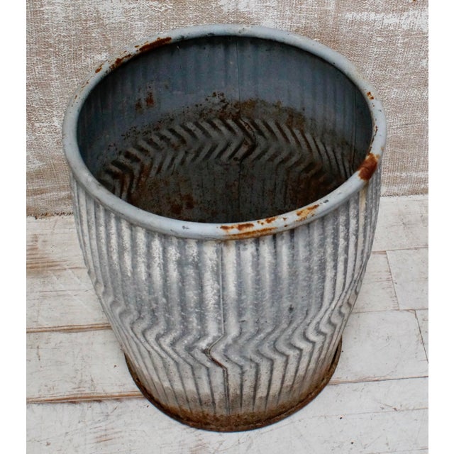 Vintage Galvanised Dolly Tub, 1940 For Sale - Image 6 of 10