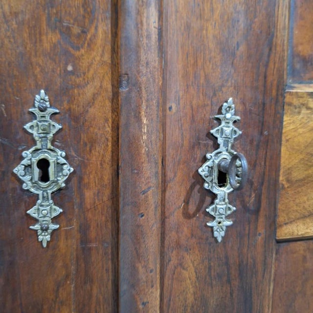 Antique Louis Philippe Walnut Cabinet, 1830s For Sale - Image 6 of 18